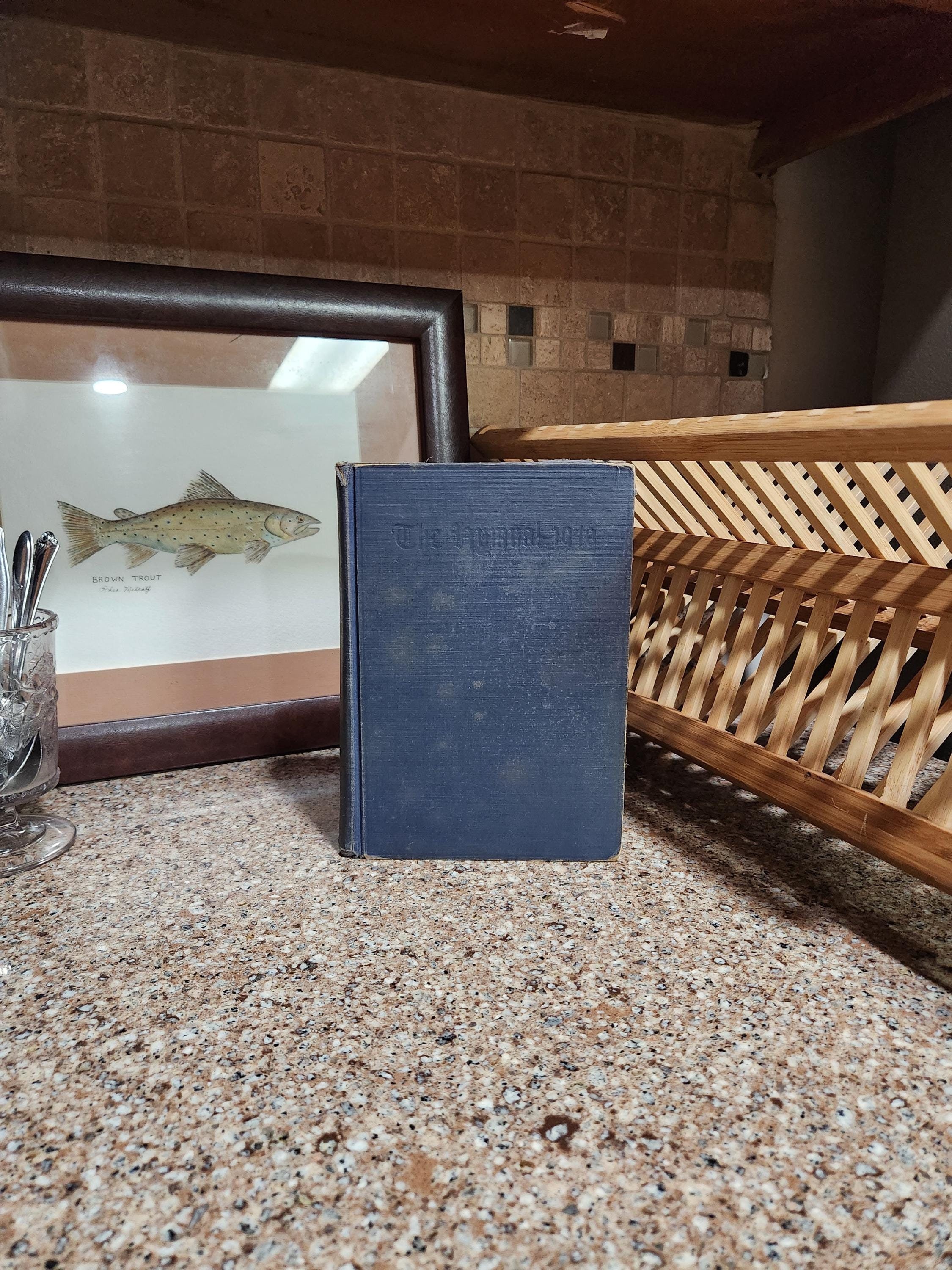 Church Hymnal, The Hymnal 1940, Blue book 1957 edition, Protestant Episcopal church, Starkville Mississippi Song book, WELL LOVED