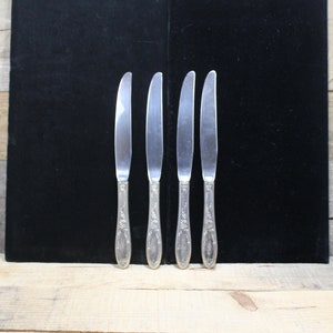 Dinner Knife Virginian Oneida Sterling - Sold Separate - 1940 Sterling flatware, Stainless Blade Sterling Handle 7 1/4 inches Price for each