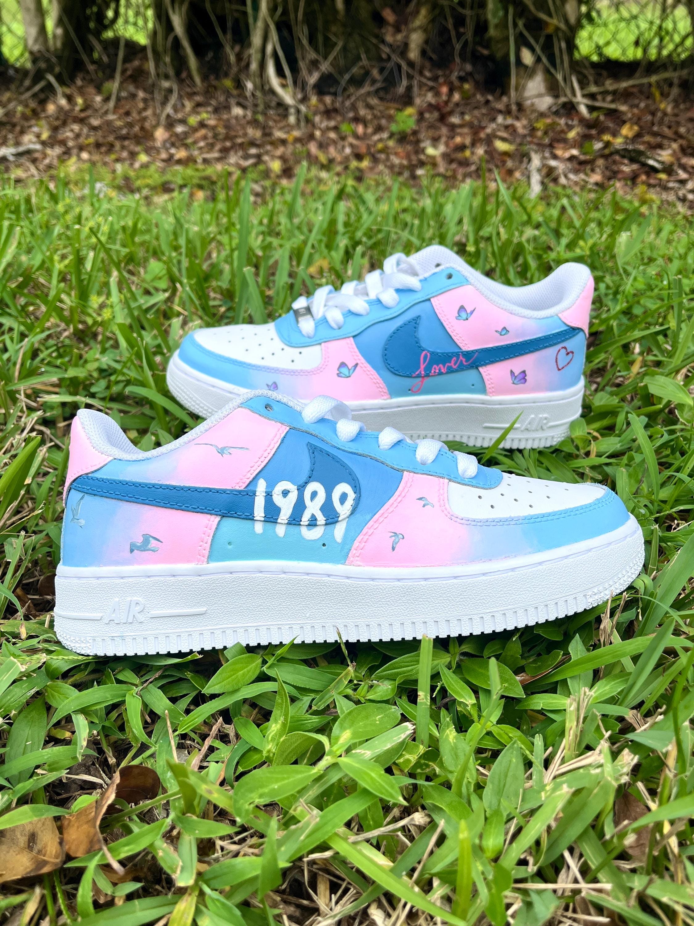 Taylor Swiftie Nike Shoes