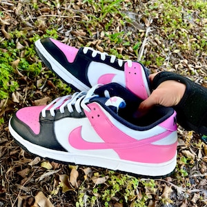 Custom painted hot pink dunks, black and pink shoes, gift for her, gift shoes, personalized gifts, Gift for Mom, pink Nike dunks