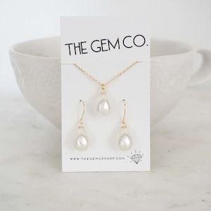 Pearl Teardrop Earring and Necklace Set | Bridesmaid Earrings | Wedding Jewelry