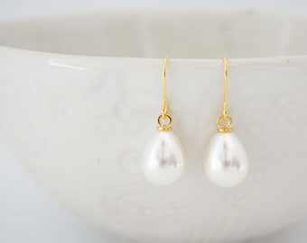 Pearl Teardrop Earrings | Bridesmaid Earrings | Wedding Jewelry