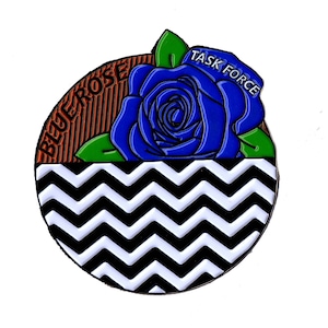 Twin Peaks Enamel Pin Blue Rose