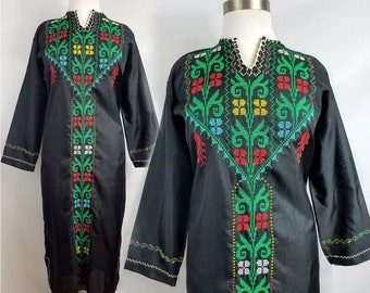 70s Embroidered Kaftan Spring Music Festival Cross-stitched Ethnic Maxi Dress OSFM