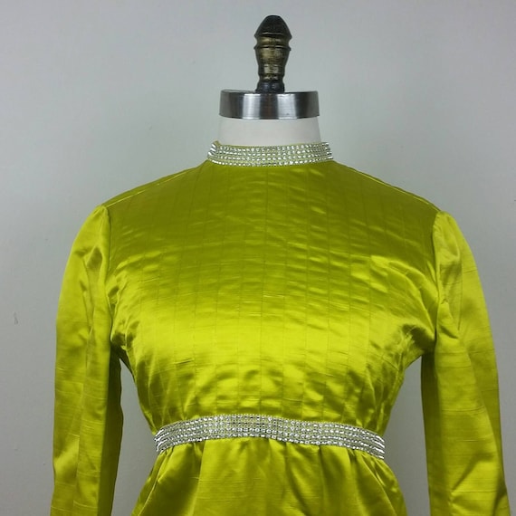 60s Cocktail Dress Chartreuse Silk with Pockets a… - image 2