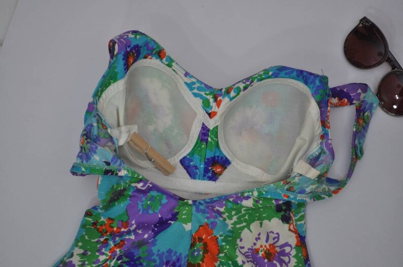 60s Painterly Floral Skirted Modest One-piece Bathing Suit 34C image 9