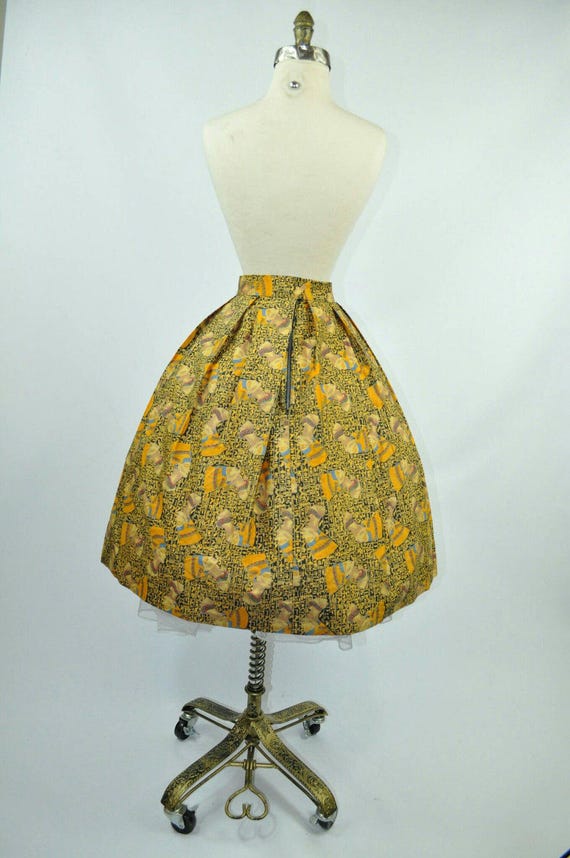 50s Circle Skirt Novelty Print Egyptian Nefertiti… - image 5