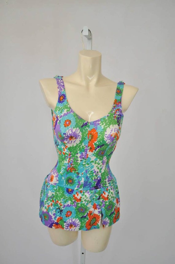 60s Painterly Floral Skirted Modest One-piece Bat… - image 4