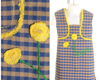 1960s hecho a mano Plaid Applique Girls sin mangas vestido tamaño pequeño 7/8