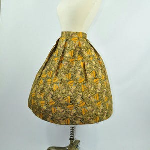 50s Circle Skirt Novelty Print Egyptian Nefertiti S image 3