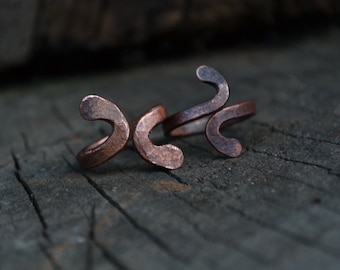 Copper ring, adjustable copper ring, knuckle ring, viking ring, snake ring, men's rustic ring, above the knuckle ring, rustic copper ring