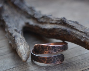 Men's thumb ring, mens copper ring, men textured copper ring, hammered copper ring, men adjustable ring, rustic men copper ring, recycled