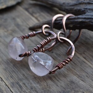Pesas para las orejas, perchas de cuarzo rosa, pesas para las orejas de cuarzo, pendientes para orejas estiradas, perchas de 10 ga, pendientes para túneles, cuarzo rosa