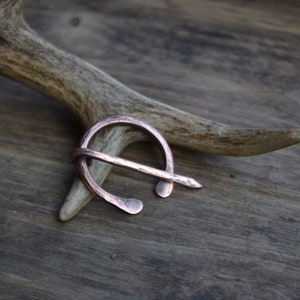 Shawl pin, shawl copper pin, penannular brooch, copper pin, Anglo-Saxon pin, AngloSaxon pin, small penannular shawl pin, small shawl pin image 9