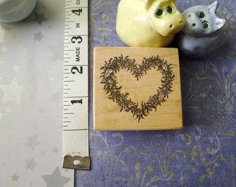 Heart Wreath Modern Farmhouse Rubber Stamp, Made in USA by PSX Craft Stamp with Heart Shaped Wreath Made of Grapevine Greenery and Flowers