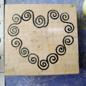 Swirly Curlie Cues Heart Craft Stamp, Heart Wreath Made of Curly Cues by JudiKins CRB & JJW USA 2016H image 2