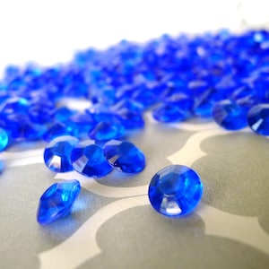 350pcs 4 Carat Royal Blue Fake Diamonds - Faceted Sapphire Acrylic Gems Table Scatters Vase Fillers Wedding Decor Centerpieces & Crafts