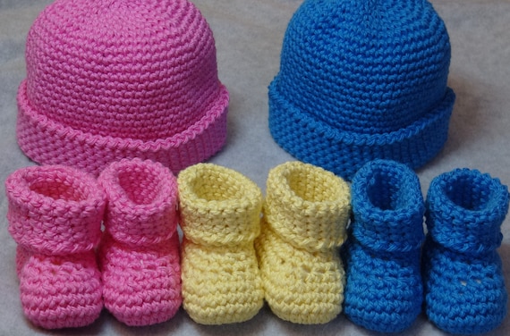 Patron de crochet en PDF para conjunto de gorro y botines para recien nacido. Esto es solo para talla de recien nacido. Etsy Espana