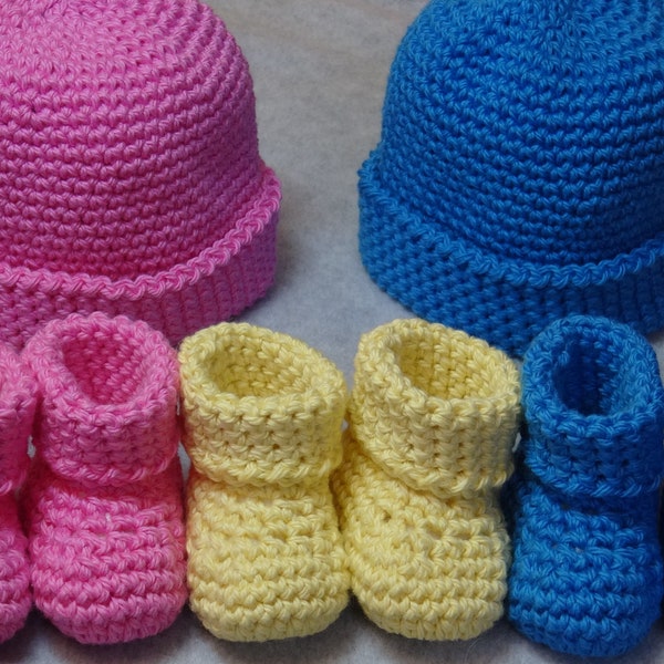 PDF Crochet Pattern for Newborn Hat and Bootie Set   This is for size Newborn Only.