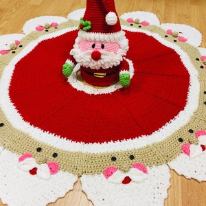 Crocheted Santa Christmas Tree Skirt  Pattern Download