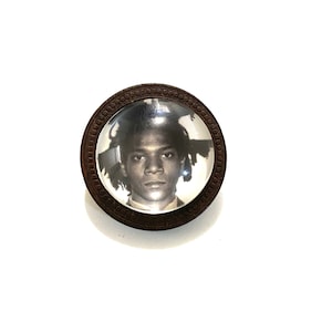 Basquait pin // Jean Michel Basquait // street art // artist // gift for her // gift for him // art // Samo //