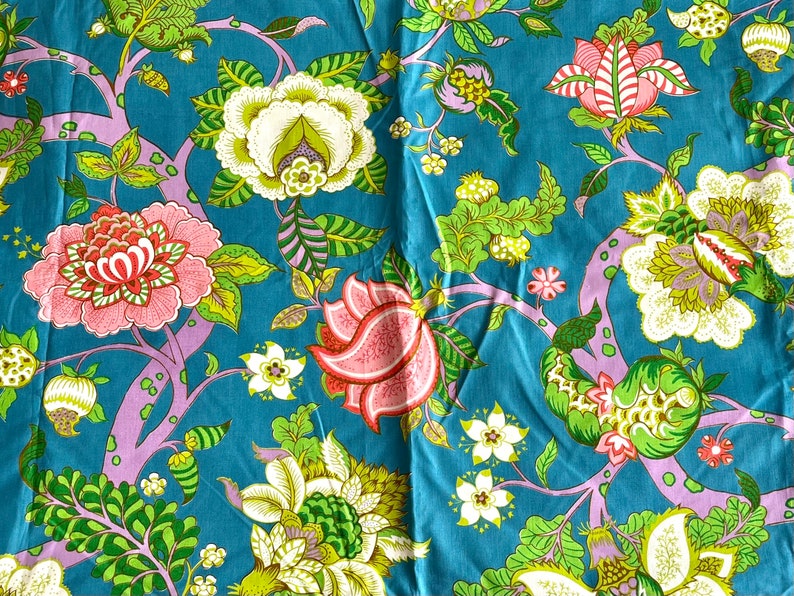 Vintage 1960's Bloomcraft Chambord Selection Mod Floral Fabric 5.5 yards image 7