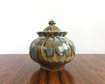 Wayne Chapman Studio Pottery Lidded Jar - Mid Century Allied Craftsmen of San Diego