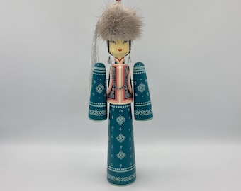 Vintage Mongolian Folk Art Doll - Very Detailed - Hand Carved & Painted - Traditional Deel - Wooden - Excellent Condition - FREE SHIPPING