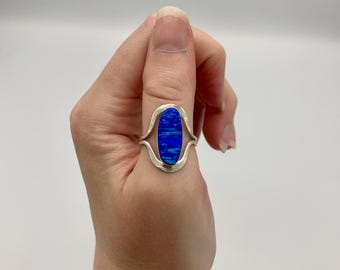 Sterling Silver Bright Blue Opal Ring: Size 8.25 - Lovely Multi-Toned Blue - Stamped .925 - FREE SHIPPING