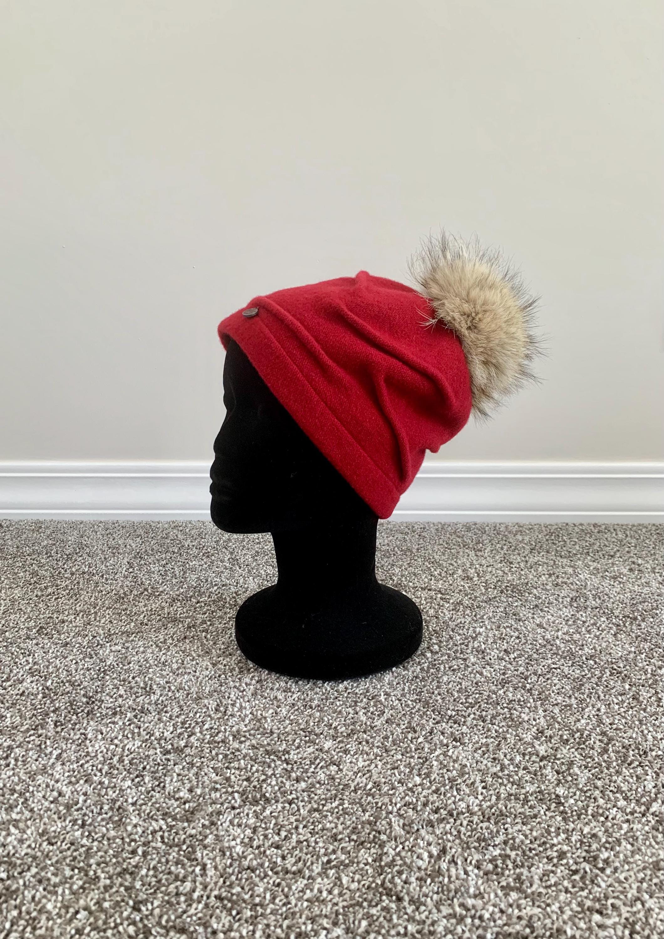 Canadian 1918 Hat Company- Clareta - Ormos Pleated Beanie  display picture 2