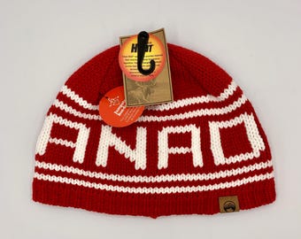 Wind River Red and White Canada Touque or Beanie: Insulated Fleece Lined Winter Hat - Never Worn - FREE SHIPPING