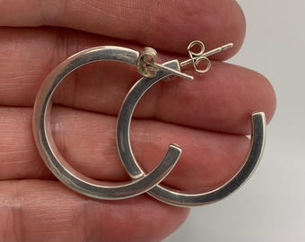 SILPADA English Channel  Sterling Silver Hoop Earrings on Posts - P1825 - Stamped 925 India - 4 grams - FREE Shipping