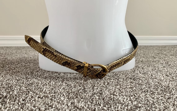 Vintage Valentino snake skin belt Valentino V. Minimalist Vintage Snakeskin Belt Beige and  main image 4
