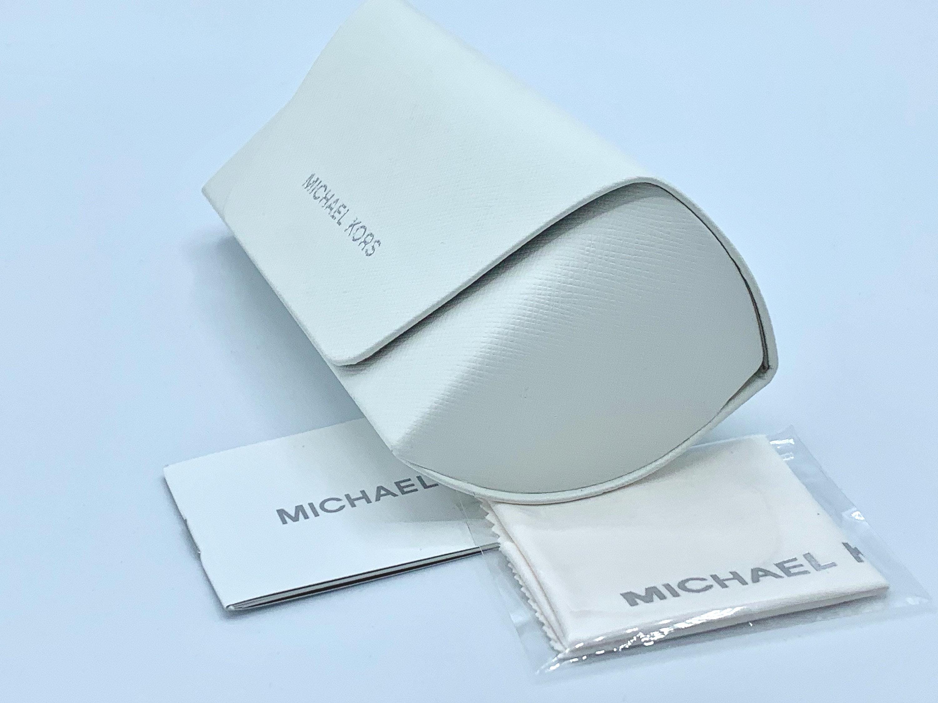 MICHAEL KORS Glasses or Sunglasses Case With Cleaning Cloth  display picture 3