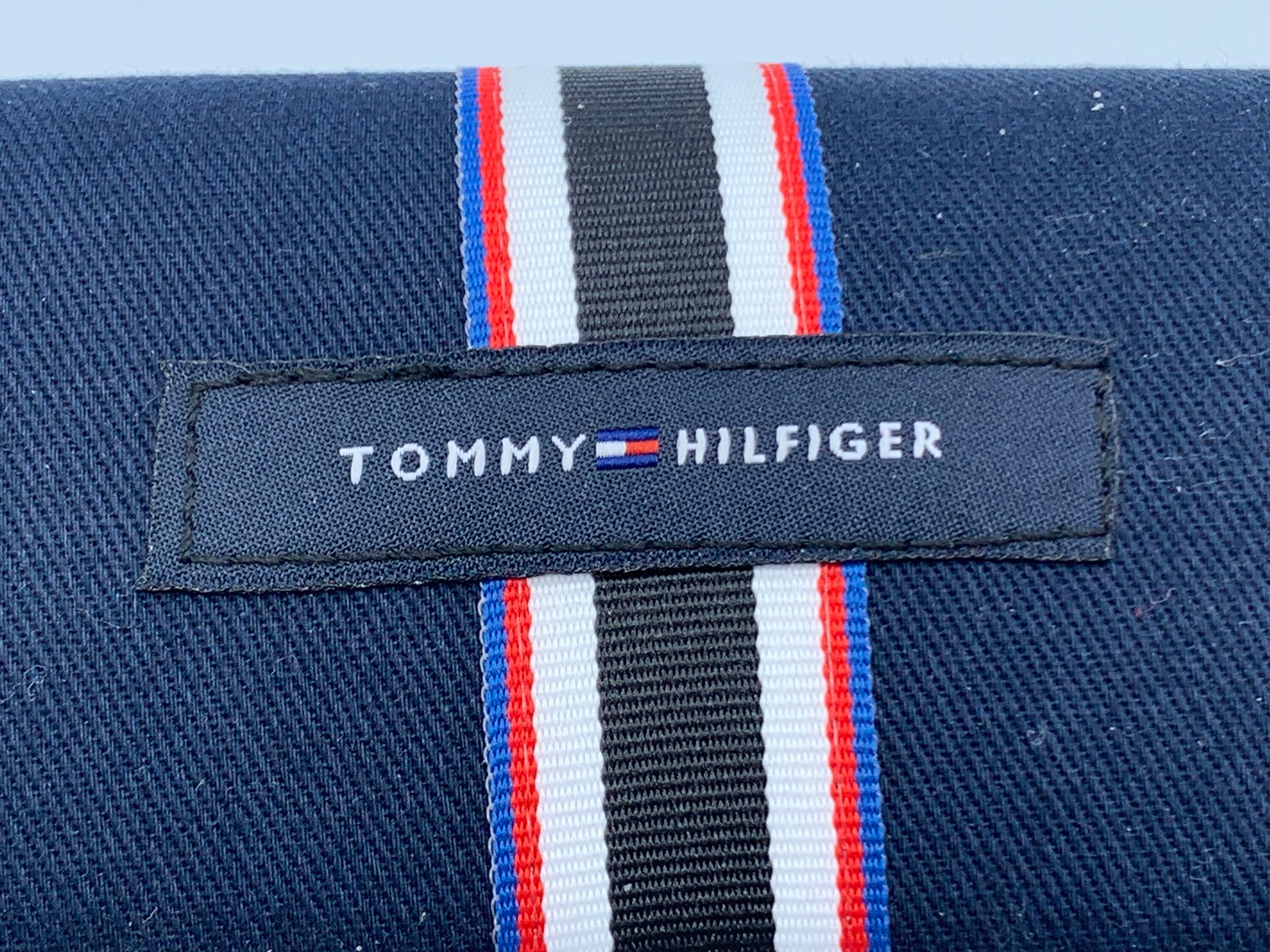 ?Tommy Hilfiger Navy Blue Sunglasses/Eyeglasses Case❤️ Tommy Hilfiger Glasses Case: Navy Blue Striped Fabric - FREE  main image 4