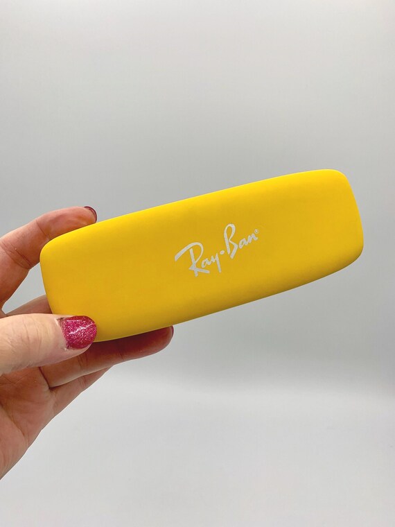 RAY-BAN Ray Ban Bright Yellow Glasses or Sunglasses Case in 