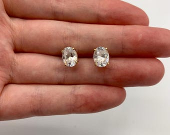 14 K QCD Solid Gold Oval Cut Stone Earrings - Stamped 14K QCD -  Quality Metal Color Design) - Excellent Condition - Free Shipping
