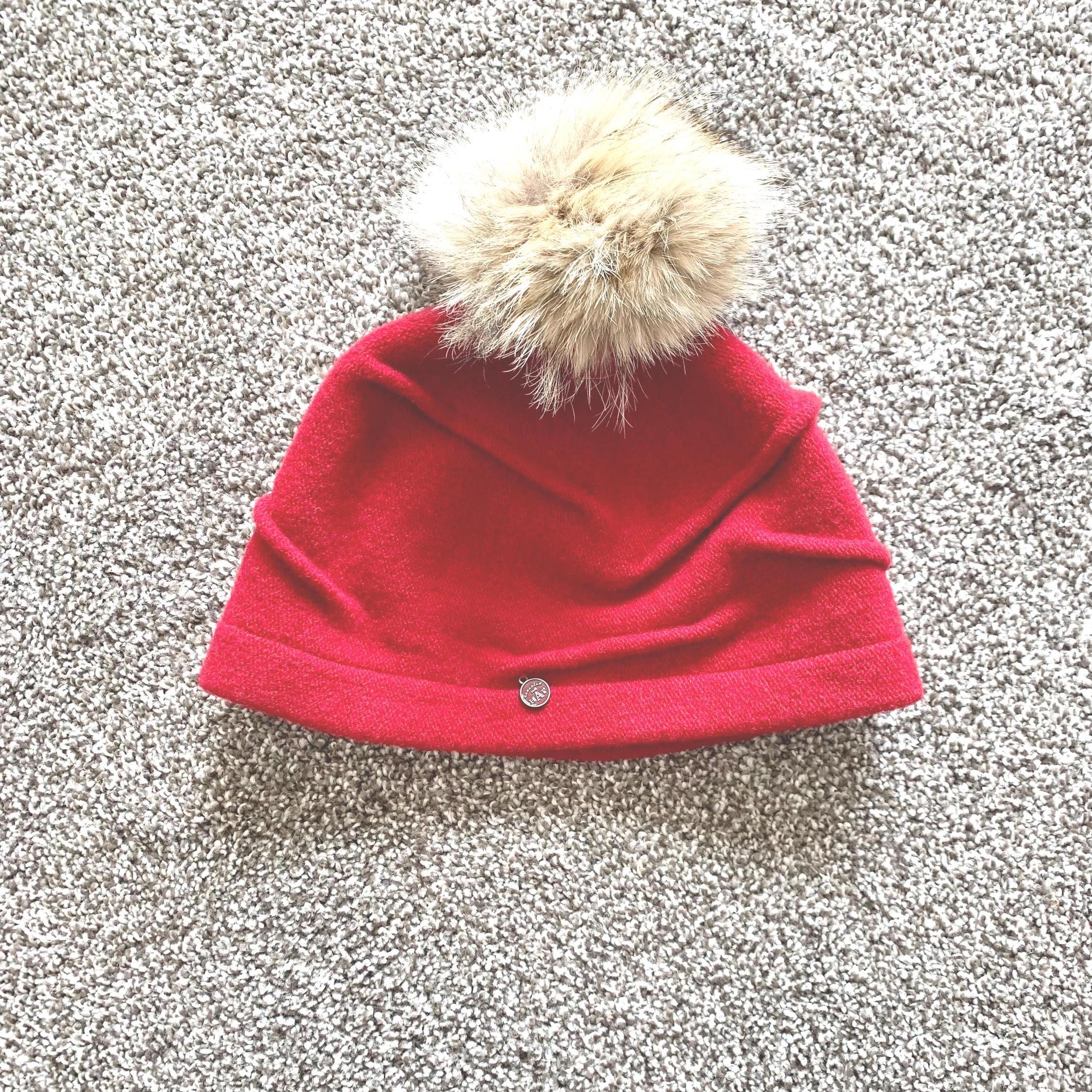 Canadian 1918 Hat Company- Clareta - Ormos Pleated Beanie  display picture 1