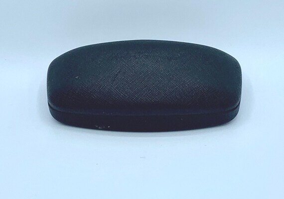 Salvatore Ferragamo Glasses Case: Textured Black Leather  display picture 3