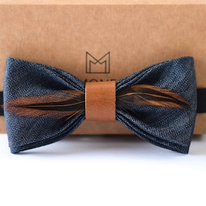 Feder-Denim-Fliege, Blaue rustikale Boho-Hochzeit für Bräutigam Groomsmen, Pre Tied Solid Fliege, Mans Gift