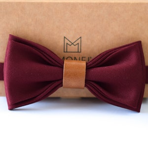 Burgundy / Dark Red Bow Tie for Men and Boys, Boho Wedding Pre Tied Bow Tie for Groom / Groomsmen, Wool Bow Tie, Red Necktie, Gift for Him