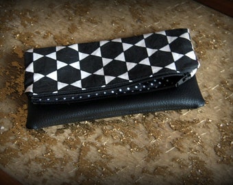 Pochette similicuir et tissu Noir et Blanche "CLARA"