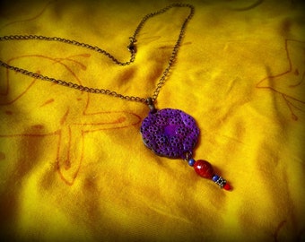 Collier médaillon violet "Lydia"