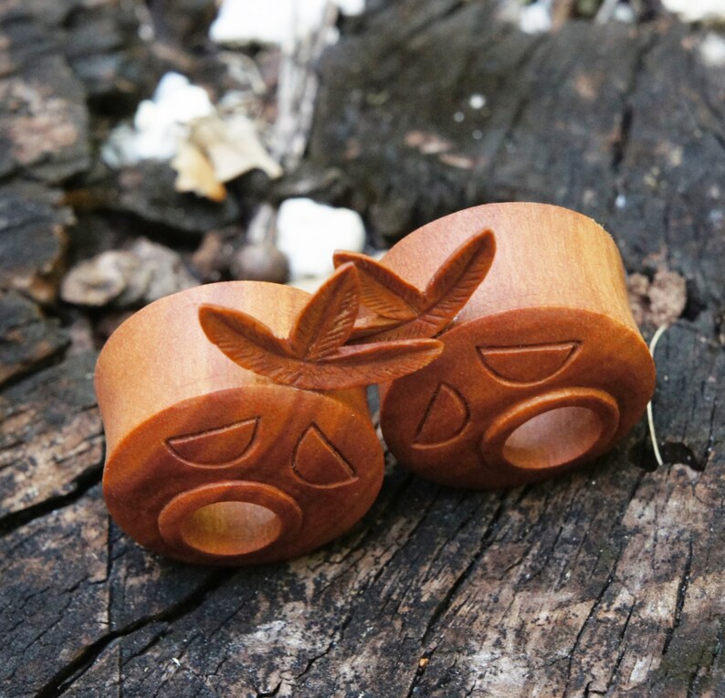 Bandaru Organics Elven Moon Sawo Wood Tunnel