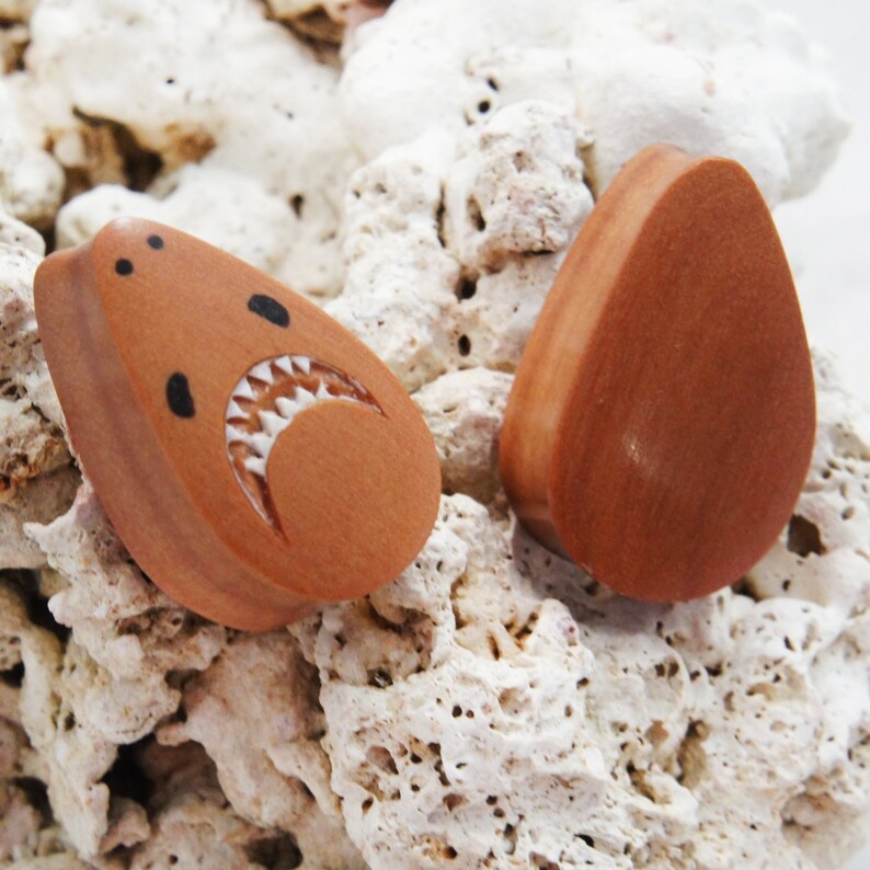 12mm 00G 1316 22mm 78 916 Pair Sawo Wood Teardrop Shark Plugs 10mm 58 12 1116 18mm 20mm 25mm 1 16mm 14mm