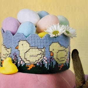 Plastic Canvas Pattern in 7 Count Spring Chicks Basket Easter Spring Summer
