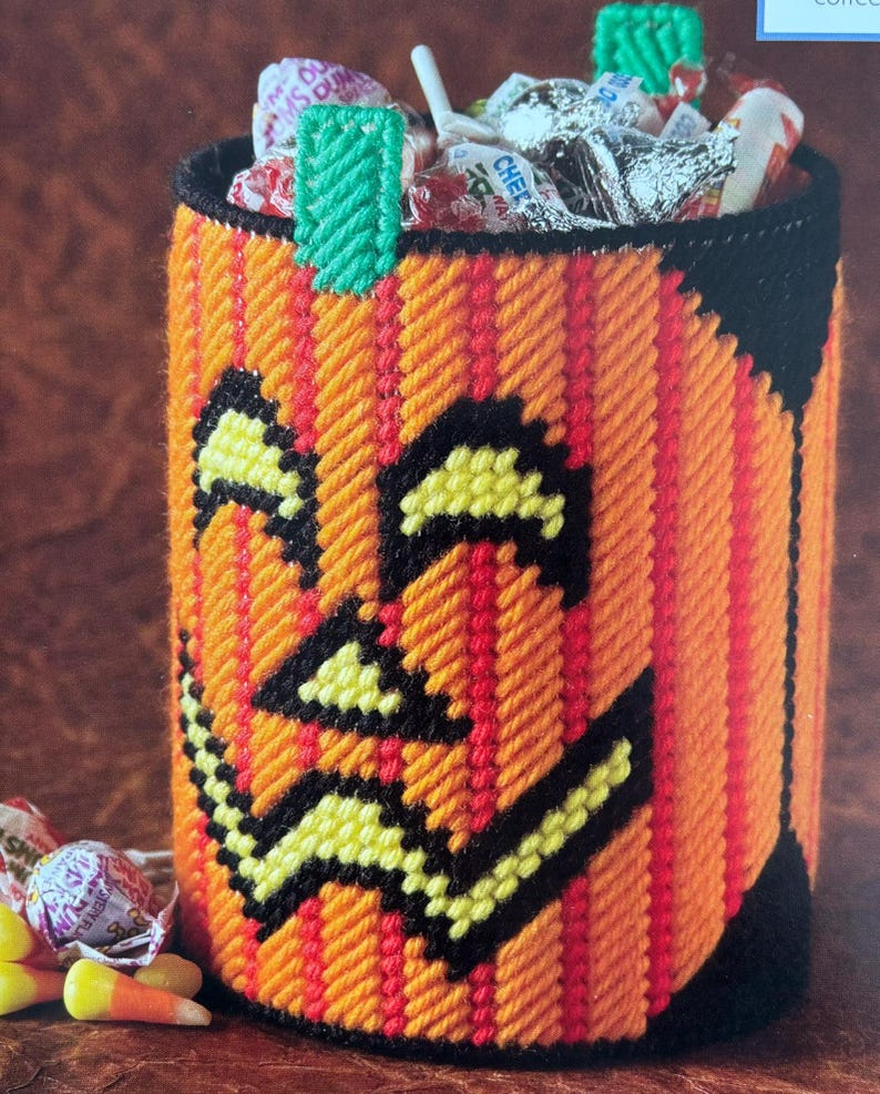 Plastic Canvas Pattern for 7 Count Canvas Jack O Lantern Can Wrap Fall ...