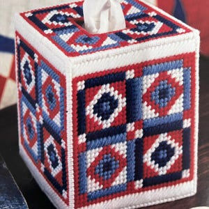 Plastic Canvas Pattern in 7 Count American Quilt Boutique Tissue Topper Summer