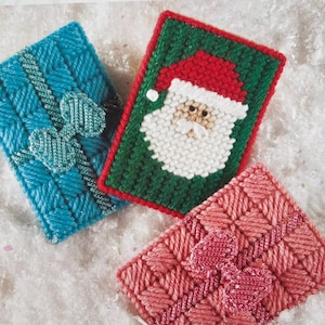 Plastic Canvas Pattern for 7 Count Canvas Mini Gift Card Holders Christmas