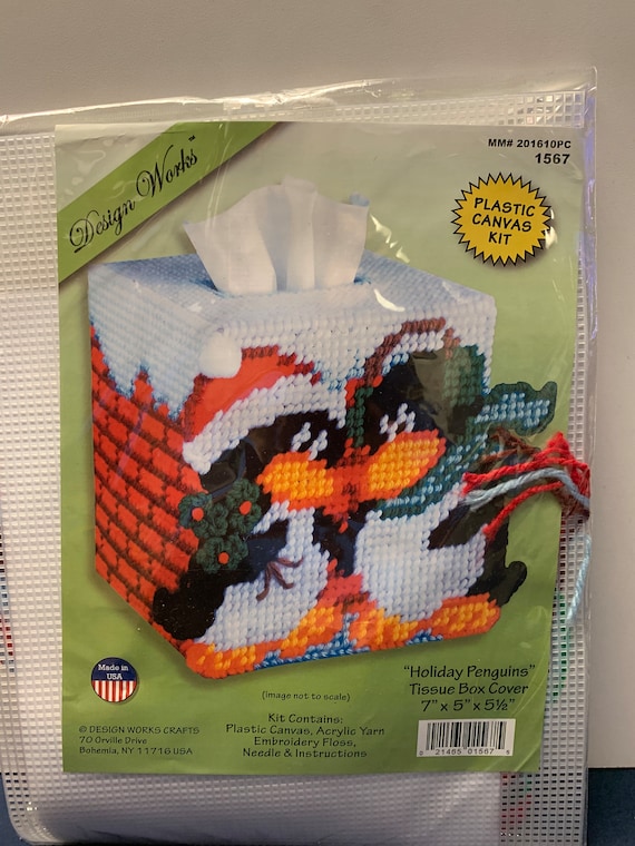 Design Works Plastic Canvas Kit Holiday Penguins Topper  (M)